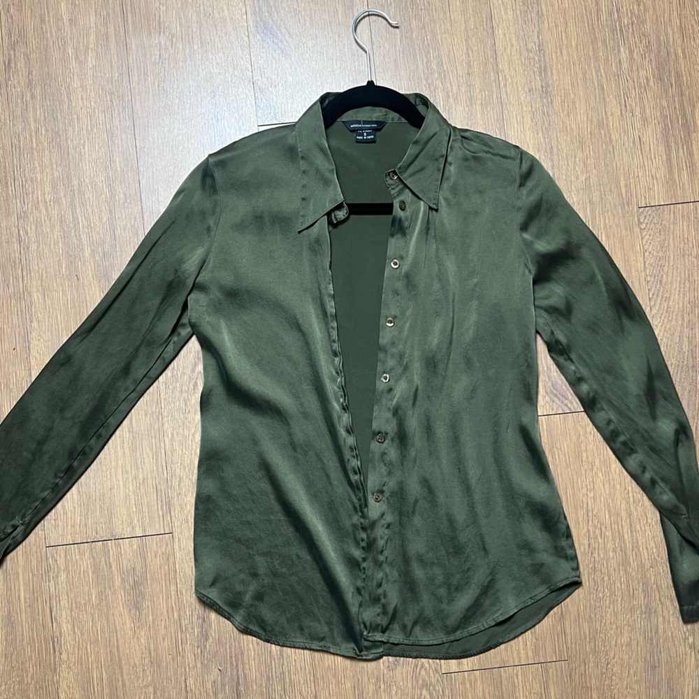 Moda Sage Green Silk Shirt